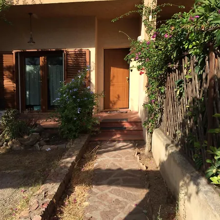 Antonio Rose Garden Apartament